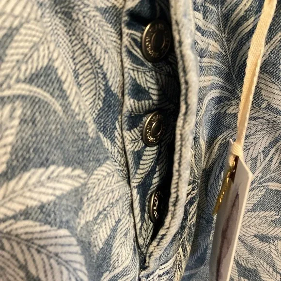 NWT JESSICA SIMPSON Infinite High Waist Short in Palm Bliss, size 30 - Picture 5 of 10